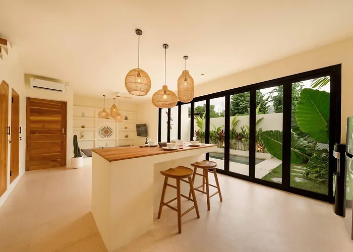 Modern 2br Oasis With Pool In Balangan